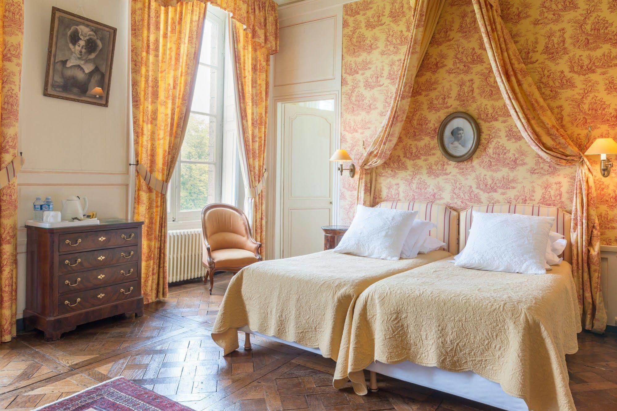 Vergoncey Chateau De Bouceel Bed & Breakfast エクステリア 写真